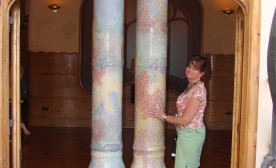 Alison in Casa Batllo