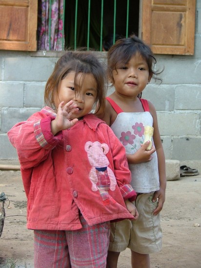 Laos Mekong River Xieng Maen village children by Vincent Ross