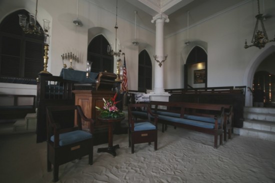 St. Thomas Synagogue (Congregation of Blessing and Peace and Loving Deeds) © Sandra Phinney