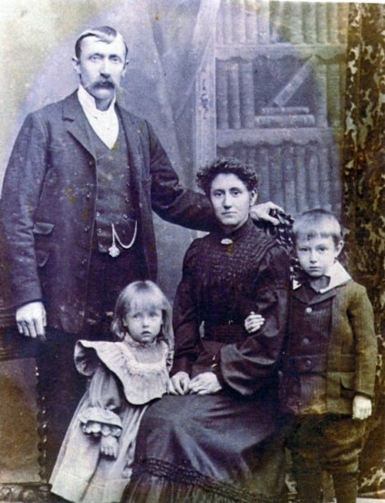 Mum aged four with her parents, circa 1905