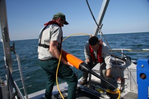 Ryan and Jonathan retrieving the side-scan sonar and magnetometer towfish at the completion of the expedition.