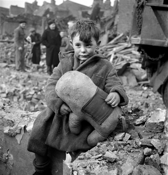 Abandoned Boy London 1945