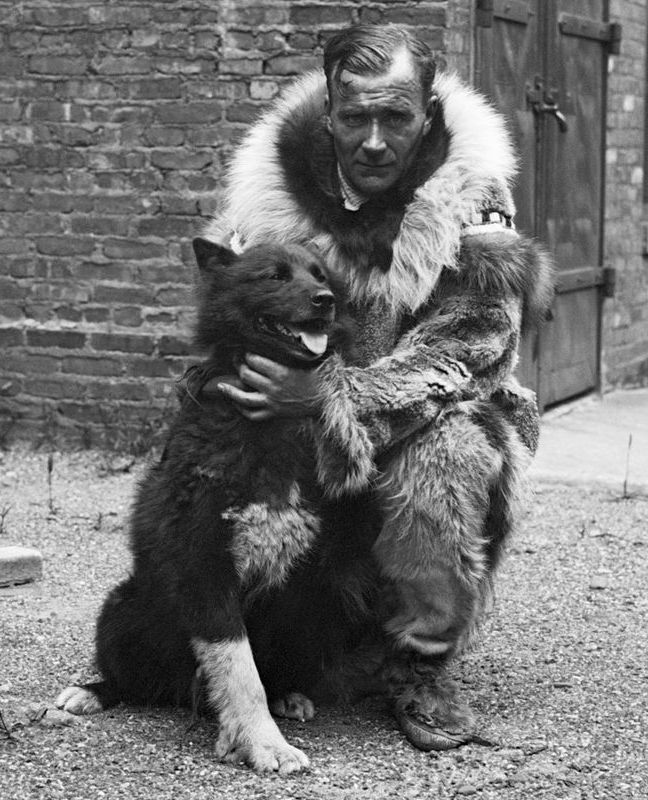 Gunnar Kaasen with his dog Balto